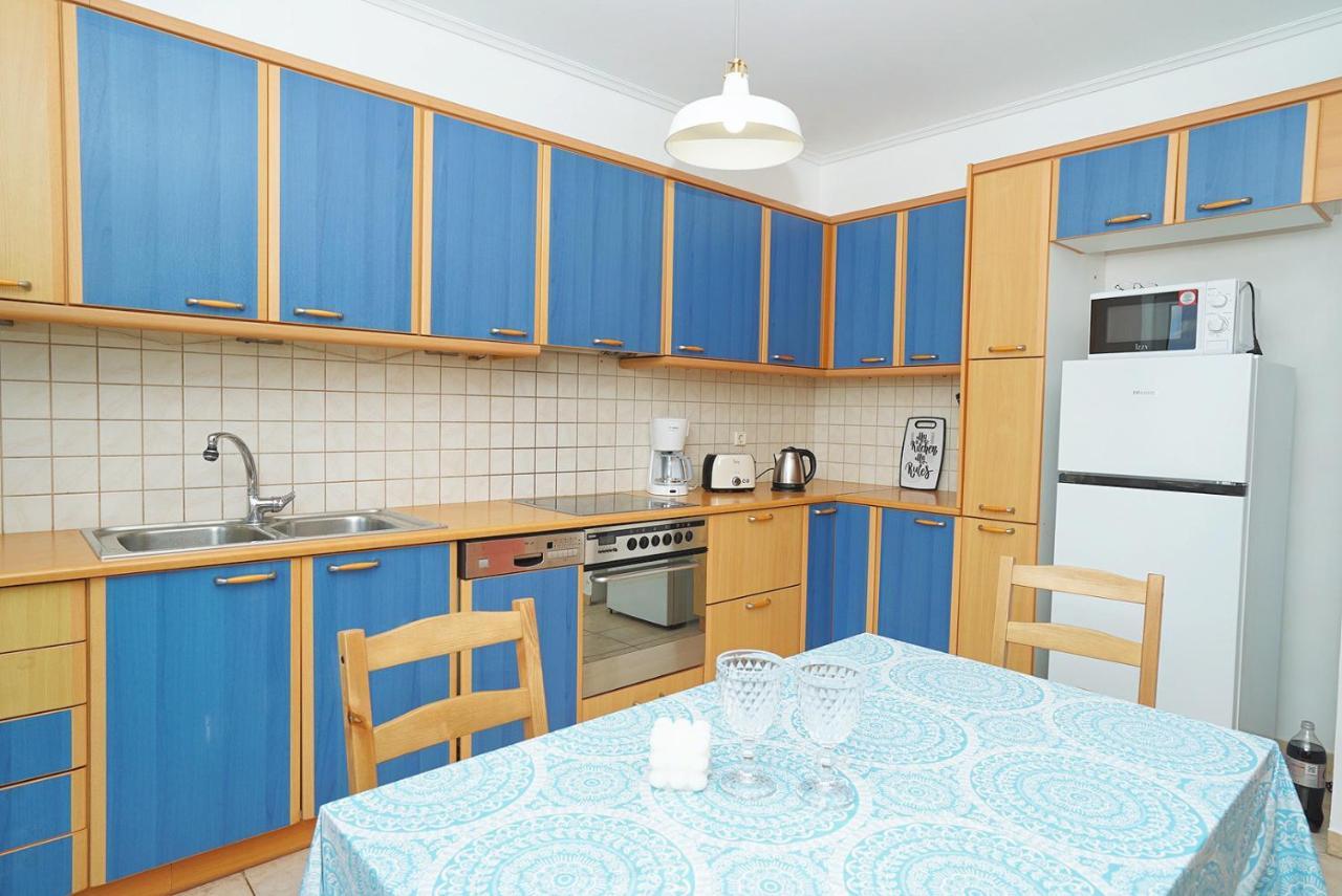 Cozy Fairytal Garden Apartment, Family Friendly, Free Parking, 15 Min To Airport 雅典 外观 照片