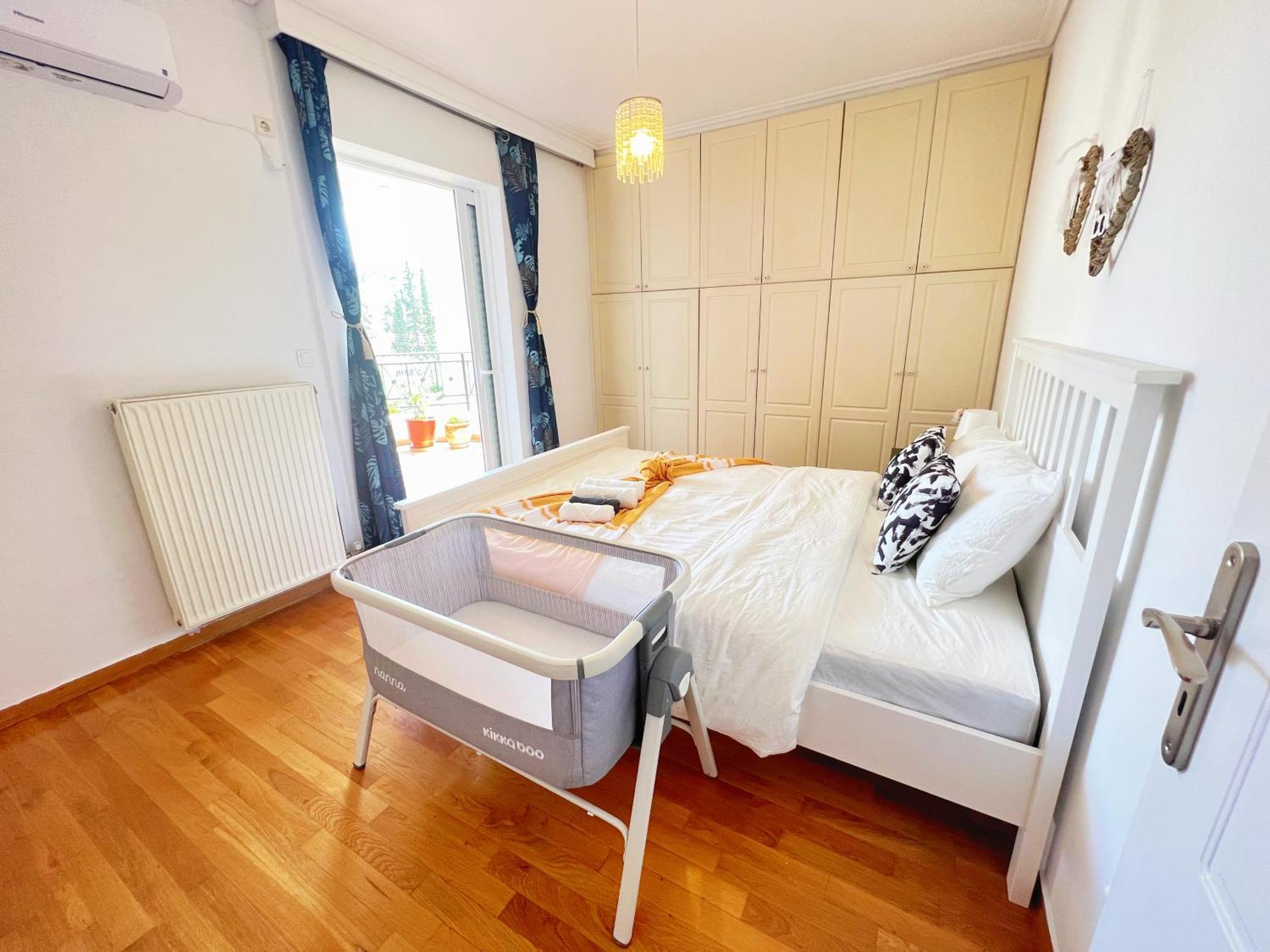 Cozy Fairytal Garden Apartment, Family Friendly, Free Parking, 15 Min To Airport 雅典 外观 照片